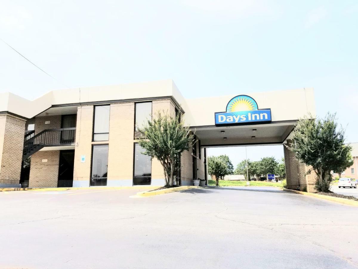 Days Inn By Wyndham Easley West Of Greenville/Clemson Area Exteriör bild